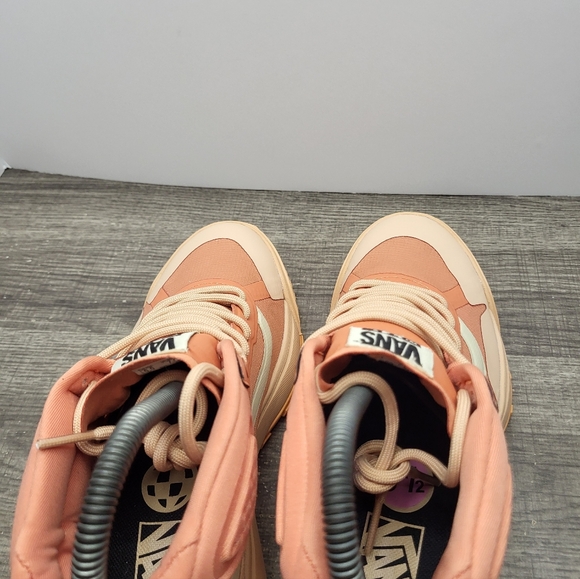 VANS MTE Crosspath Hiking Boots Orange Women's Size 7 New - Picture 6 of 8